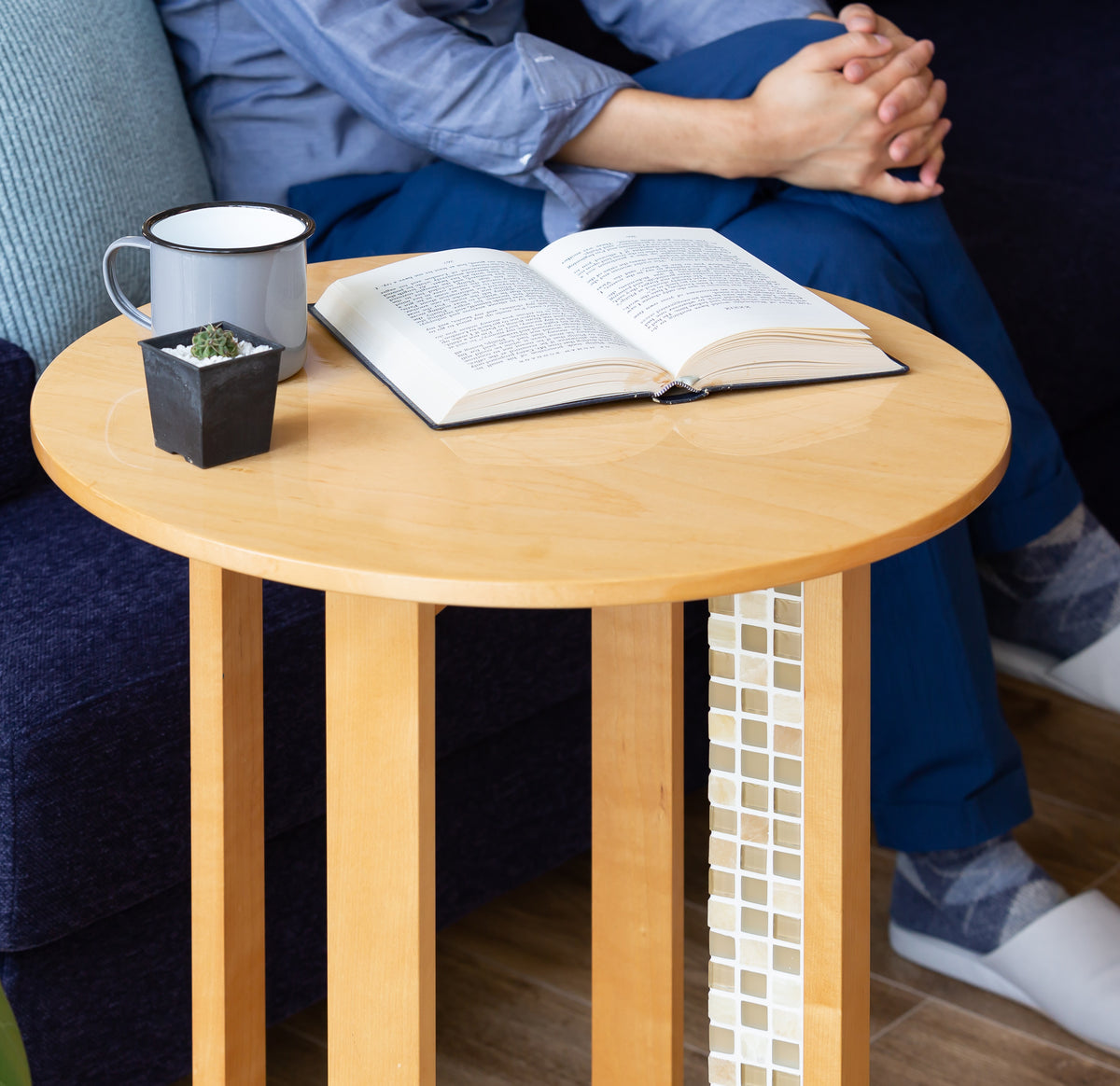 キャンディーモザイク：コーヒーテーブル（4本脚×タイル3列